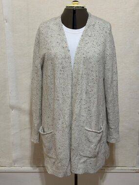 Open-Front Speckled Cream Cardigan with Patch Pockets